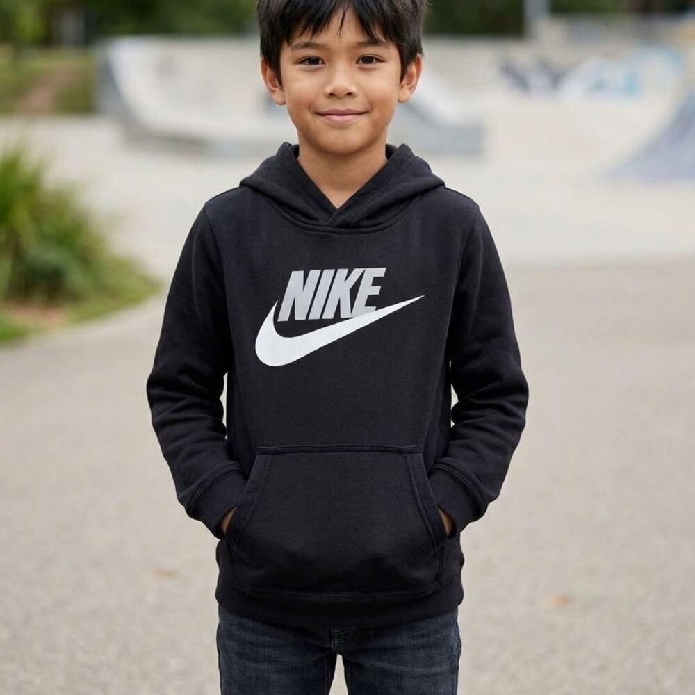 EUC NIKE Kids Black Pouch Pocket L/S Hooded Athletic Essential Sweatshirt M